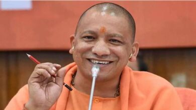 Photo of यूपी में प्रशासनिक बदलाव की बड़ी खबर! योगी सरकार ने 10 जिलों के बदले DM