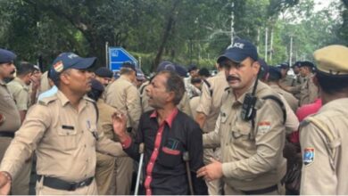 Photo of दिव्यागों का मुख्यमंत्री आवास कूच…जमकर किया प्रदर्शन