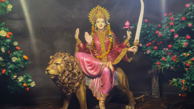 Photo of नवरात्र के छठे दिन करें इस आरती और चालीसा का पाठ