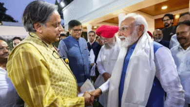 Photo of कांग्रेस सांसद शशि ने पीएम मोदी के भाषण की सराहना पर पार्टी की आलोचना