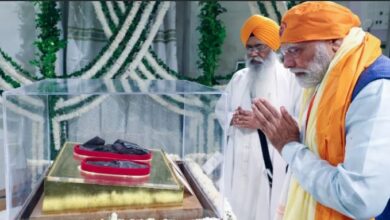 Photo of पीएम मोदी ने पटना साहिब गुरुद्वारे में मत्था टेका