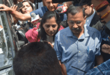 Photo of शराब घोटाला मामला: दिल्ली हाईकोर्ट पहुंचे अरविंद केजरीवाल